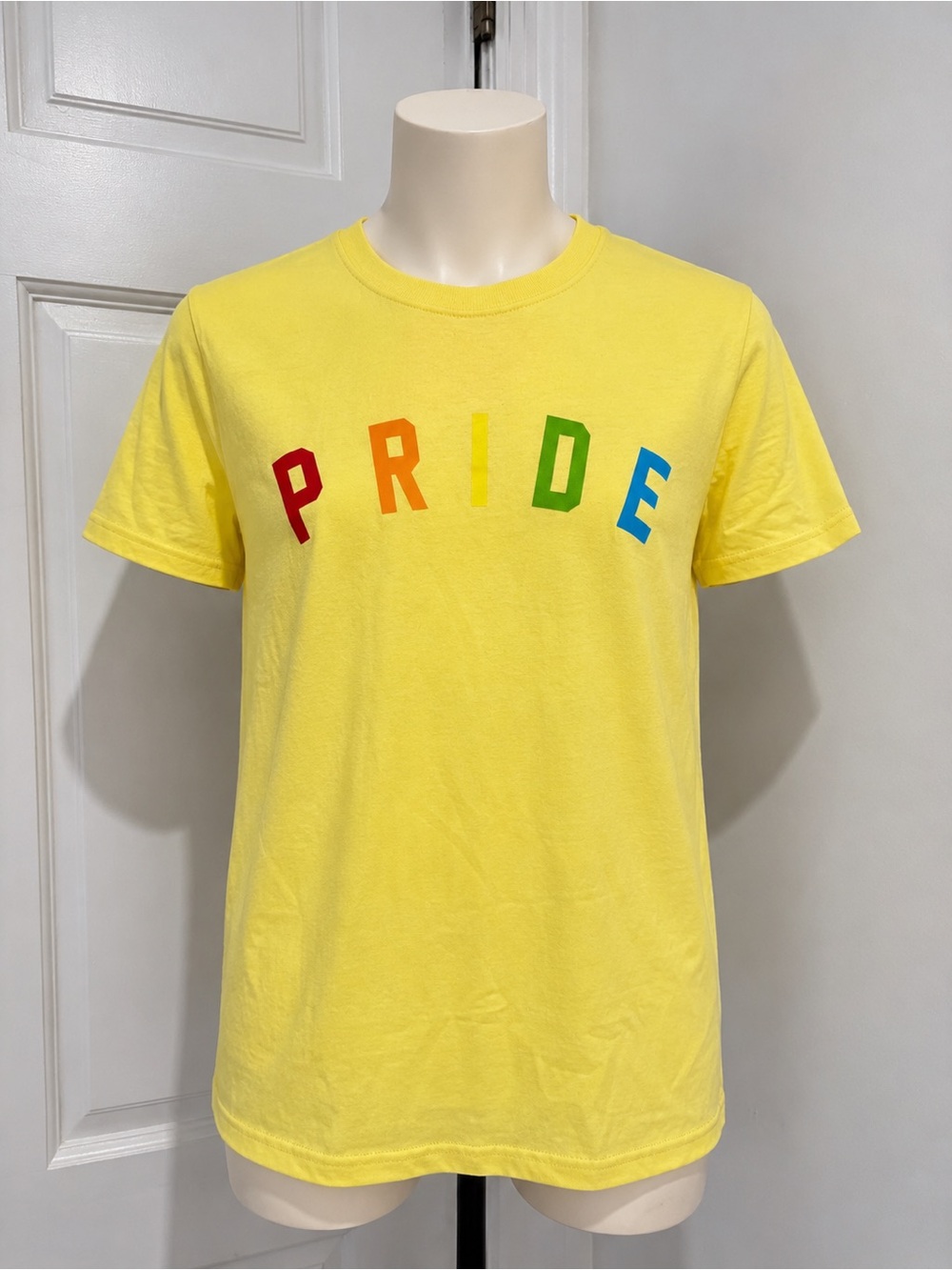 Crystal Wolf Yellow Graphic Tee - Small